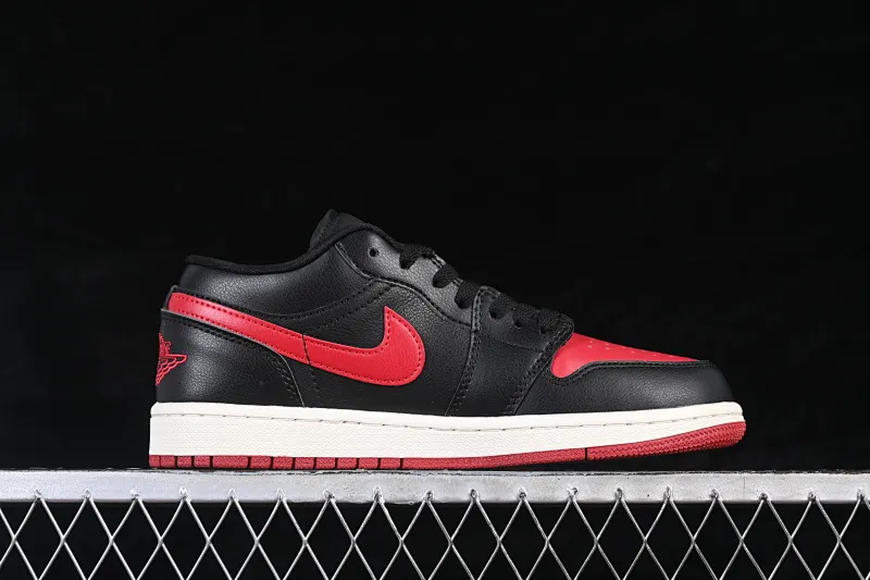 All categories Air Jordan Jordan series basketball shoes Air Jordan 1 Low Air Jordan 1 Low "Black And Red" AJ1 Joe 1 black and red low-top basketball shoes DC0774-061